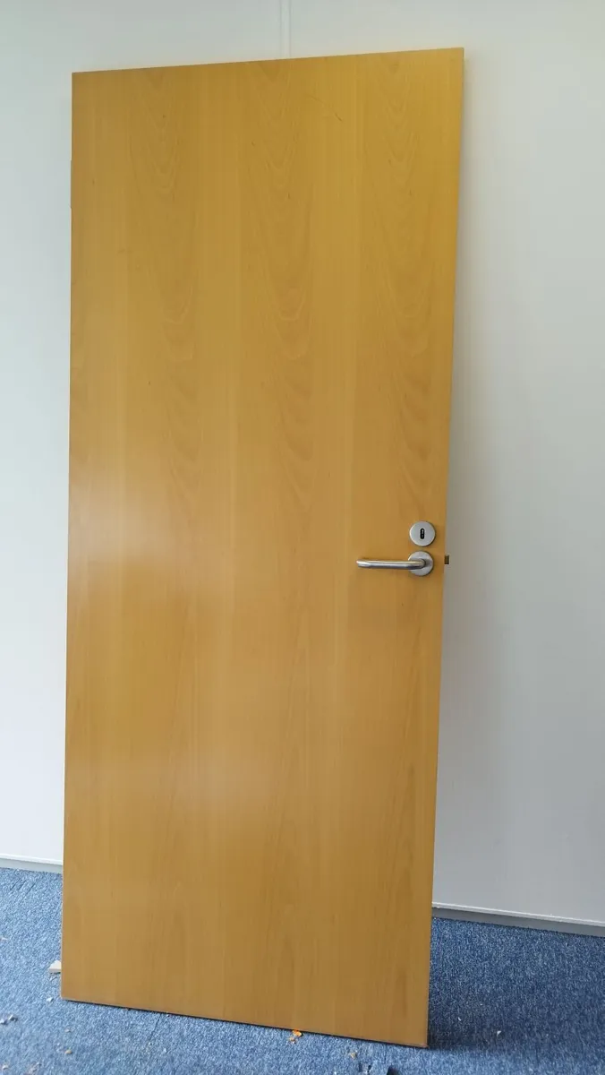 Free wooden door