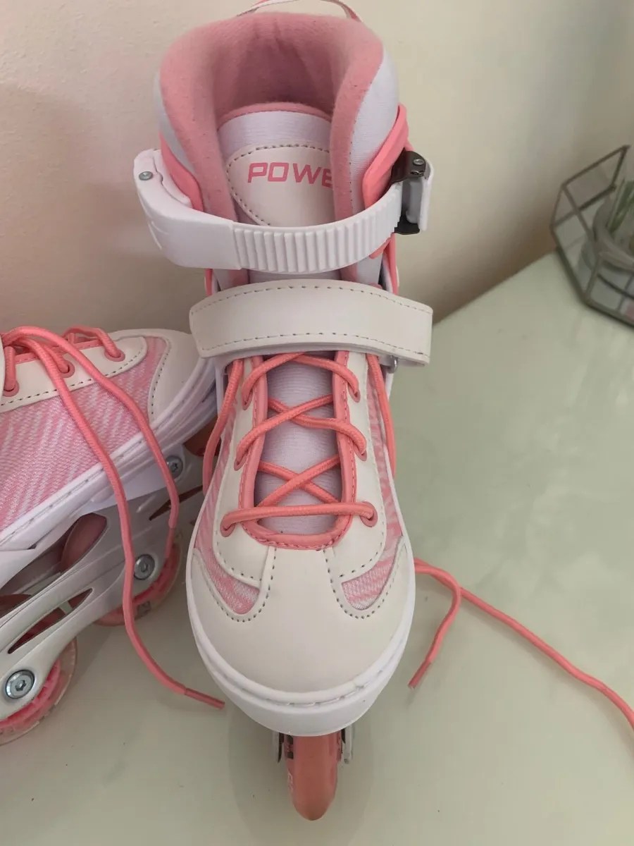 Roller skates - Image 2