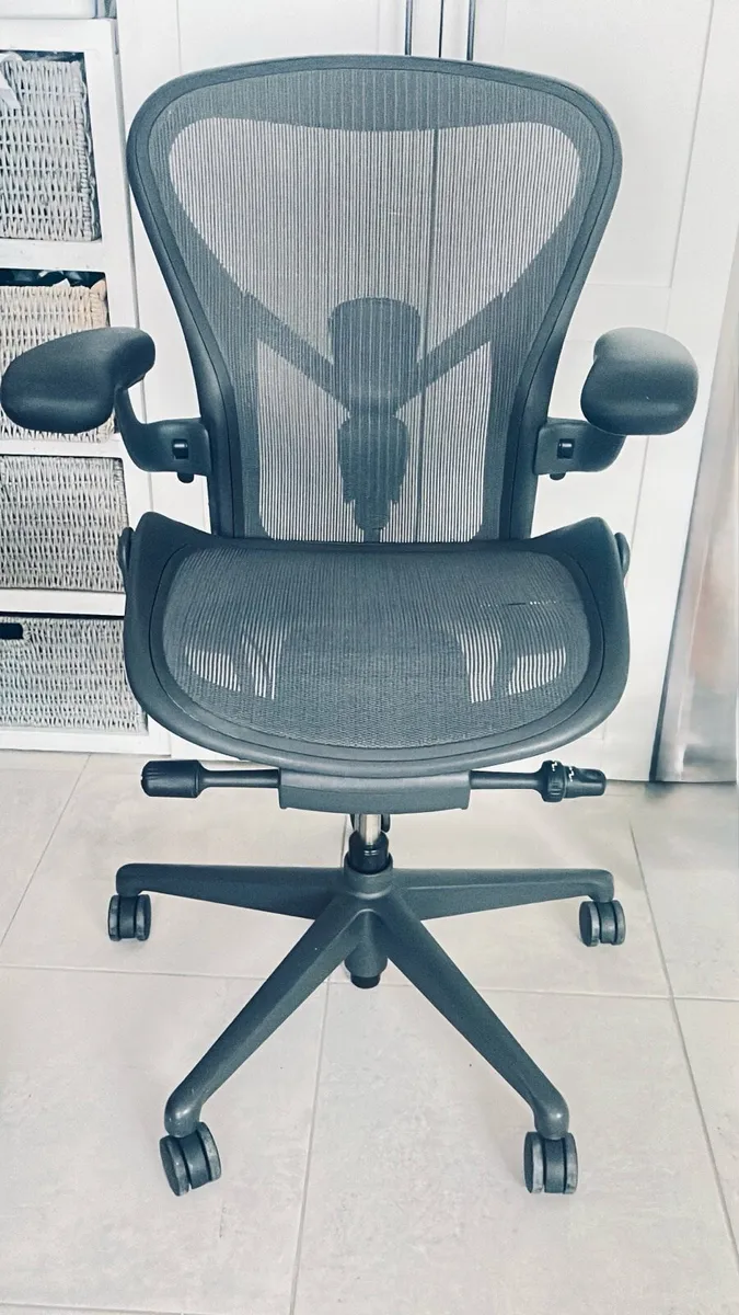 Herman Miller Areon fully loaded office chair - Image 1