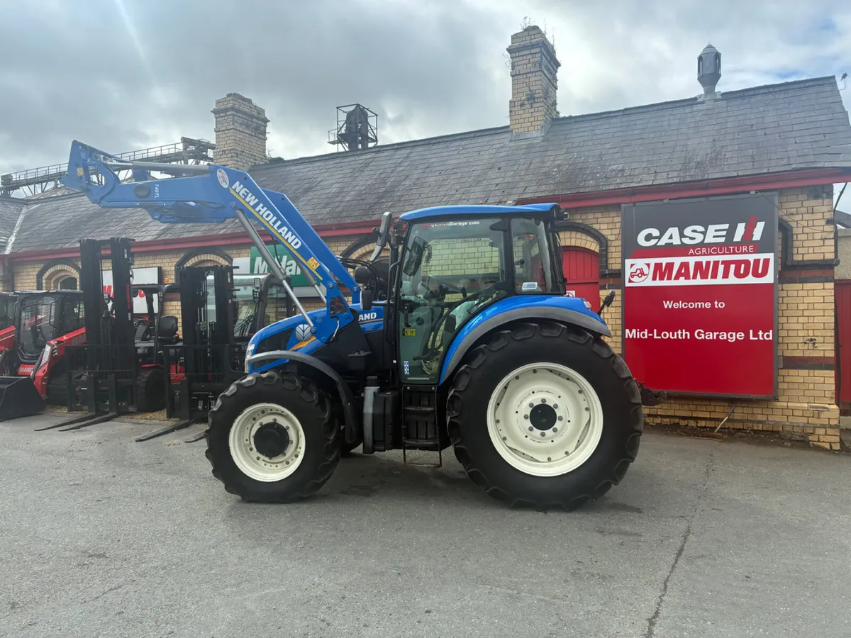 New Holland T5-105 WITH 740TL LOADER - Image 1