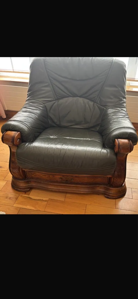 3+2+1 Real Leather Suite of furniture Excellent - Image 3