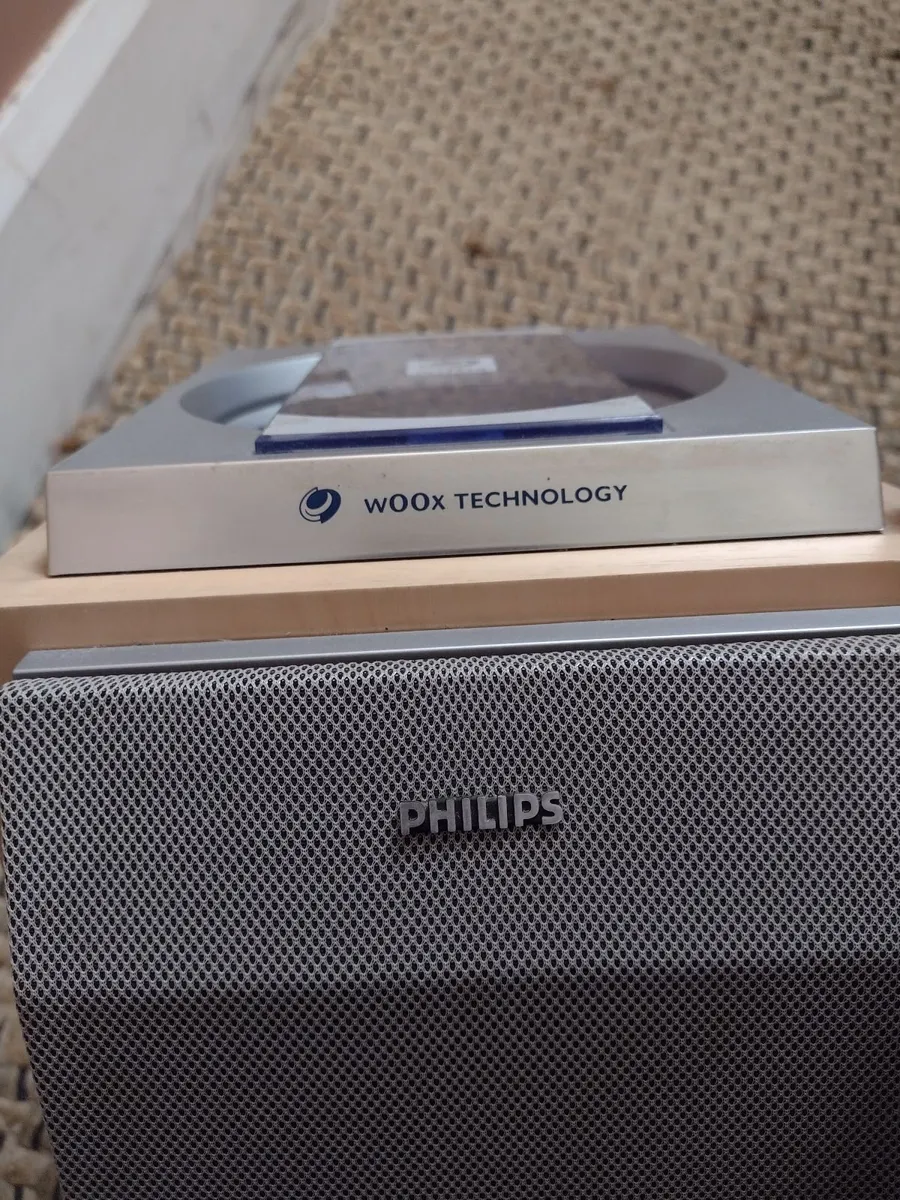 Heavy wood6 Philips Woox technology speaker - Image 1