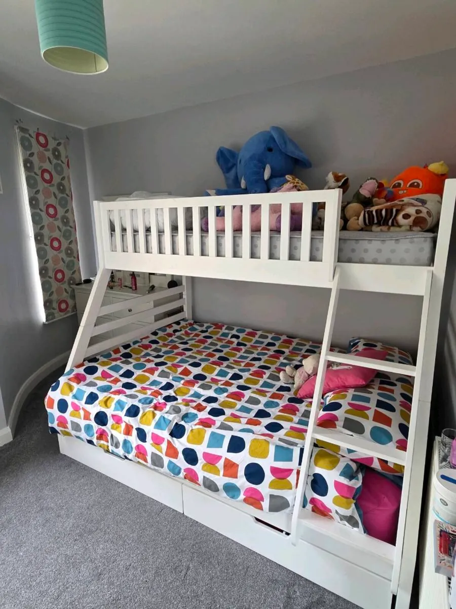 Triple Bunk Bed - Image 1