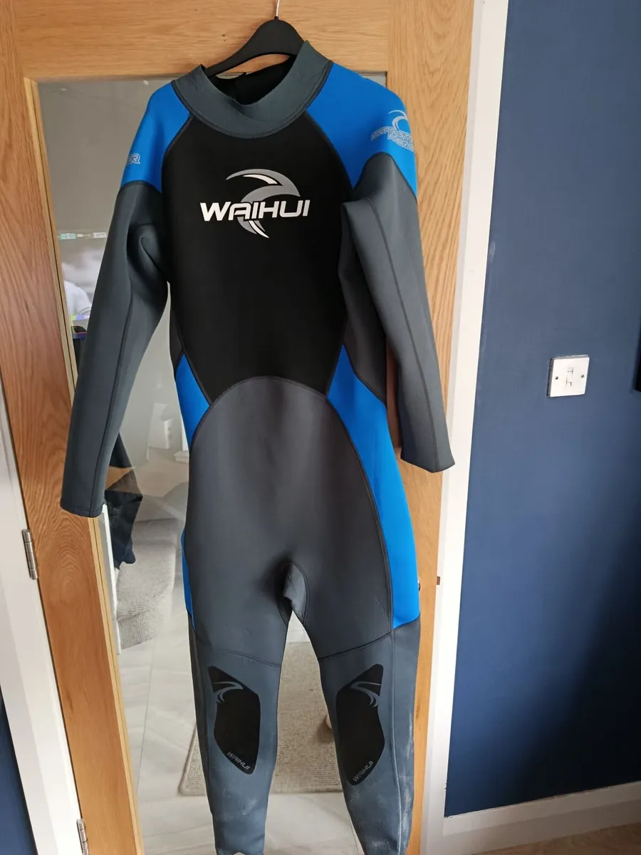 Wetsuit