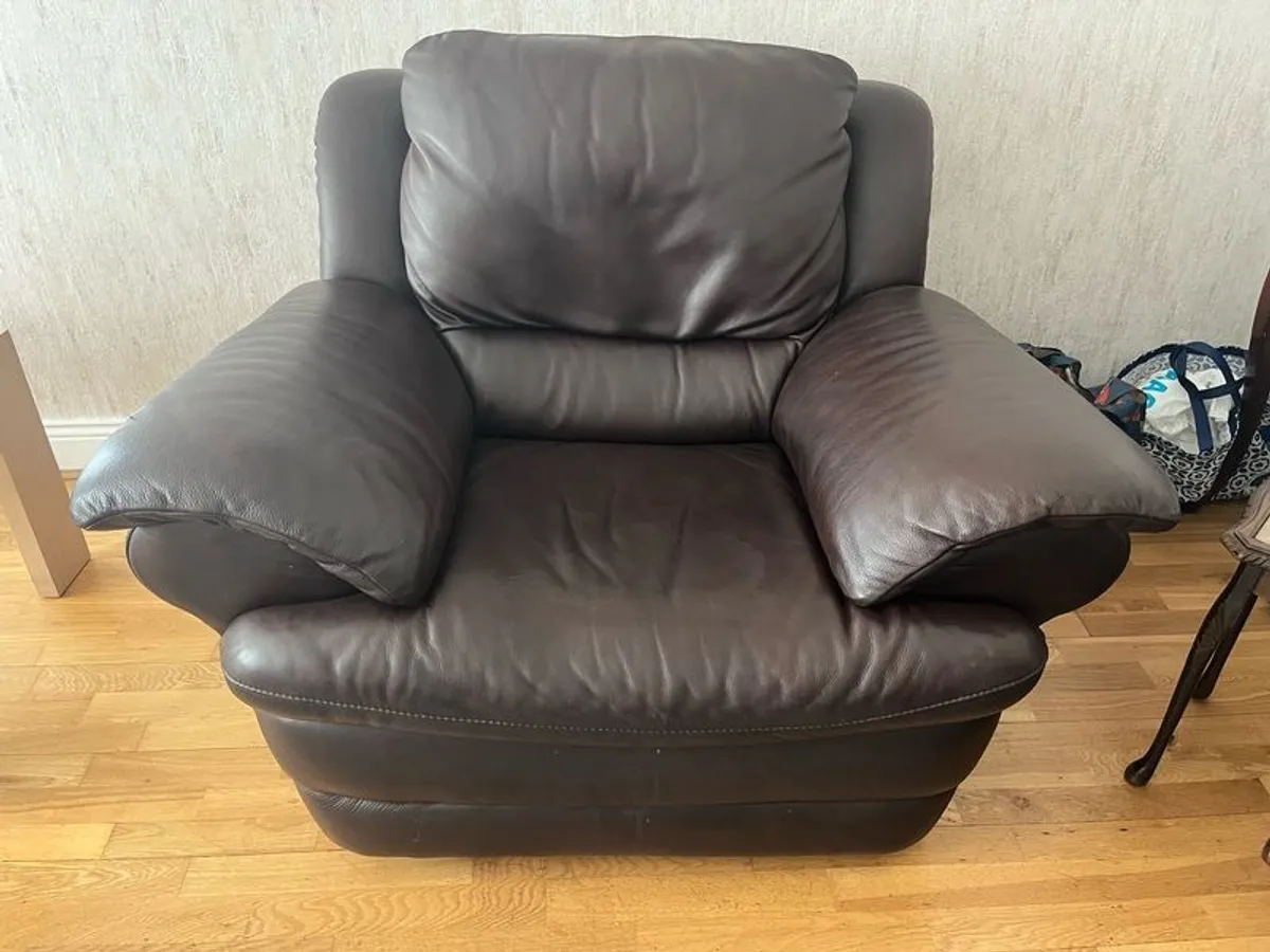 3 piece - Image 4