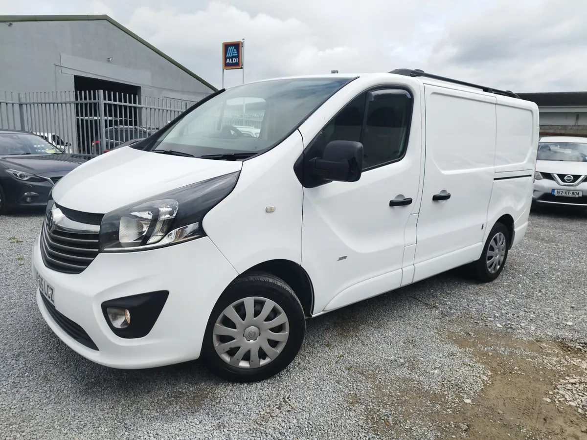 2015 Vauxhall Vivaro 1.6 cdti sportive - Image 1