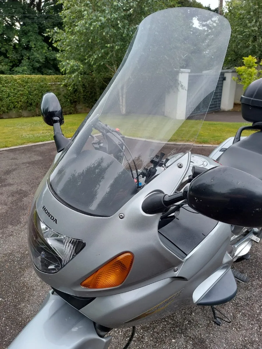 Honda Deauville 650 2003 - Image 4