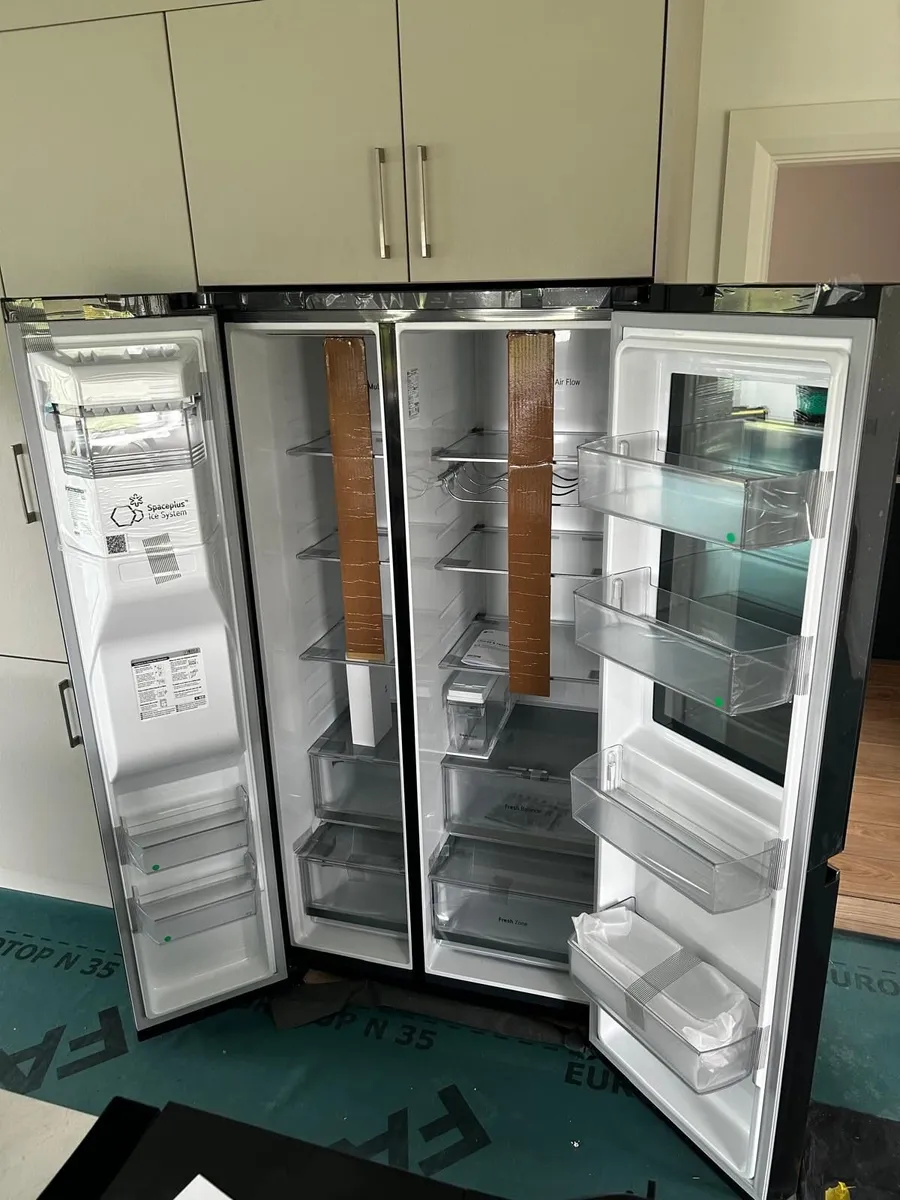 Lg Instaview Fridge - Image 4