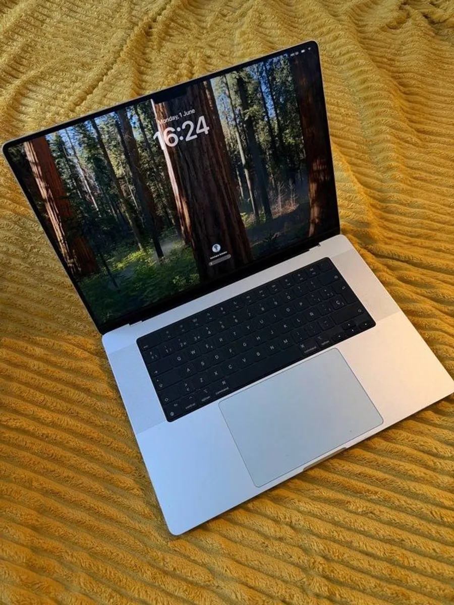 MacBook Pro - Image 1