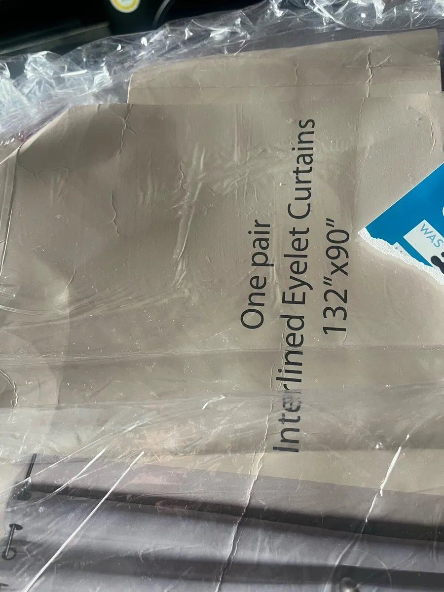 BRAND NEW SHAWS CURTAINS - Image 3