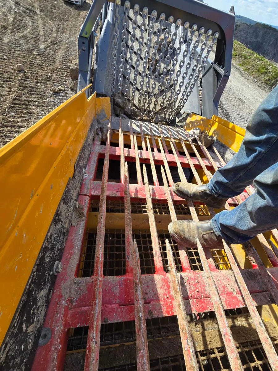 HEAVY DUTY SCALPING SCREENER FOR SALE OR HIRE - Image 4