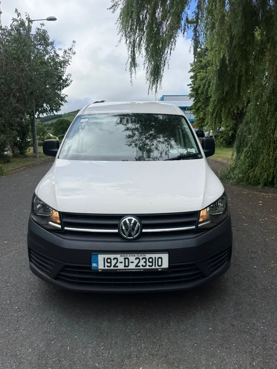 Volkswagen Caddy 2019 Maxi INCLUDES VAT - Image 2