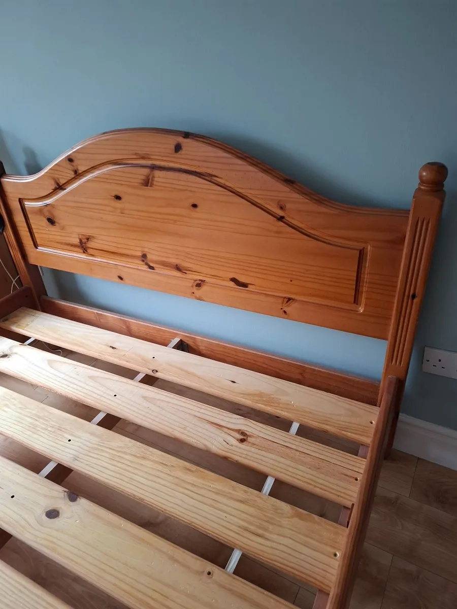 Bed - King Size - Image 3