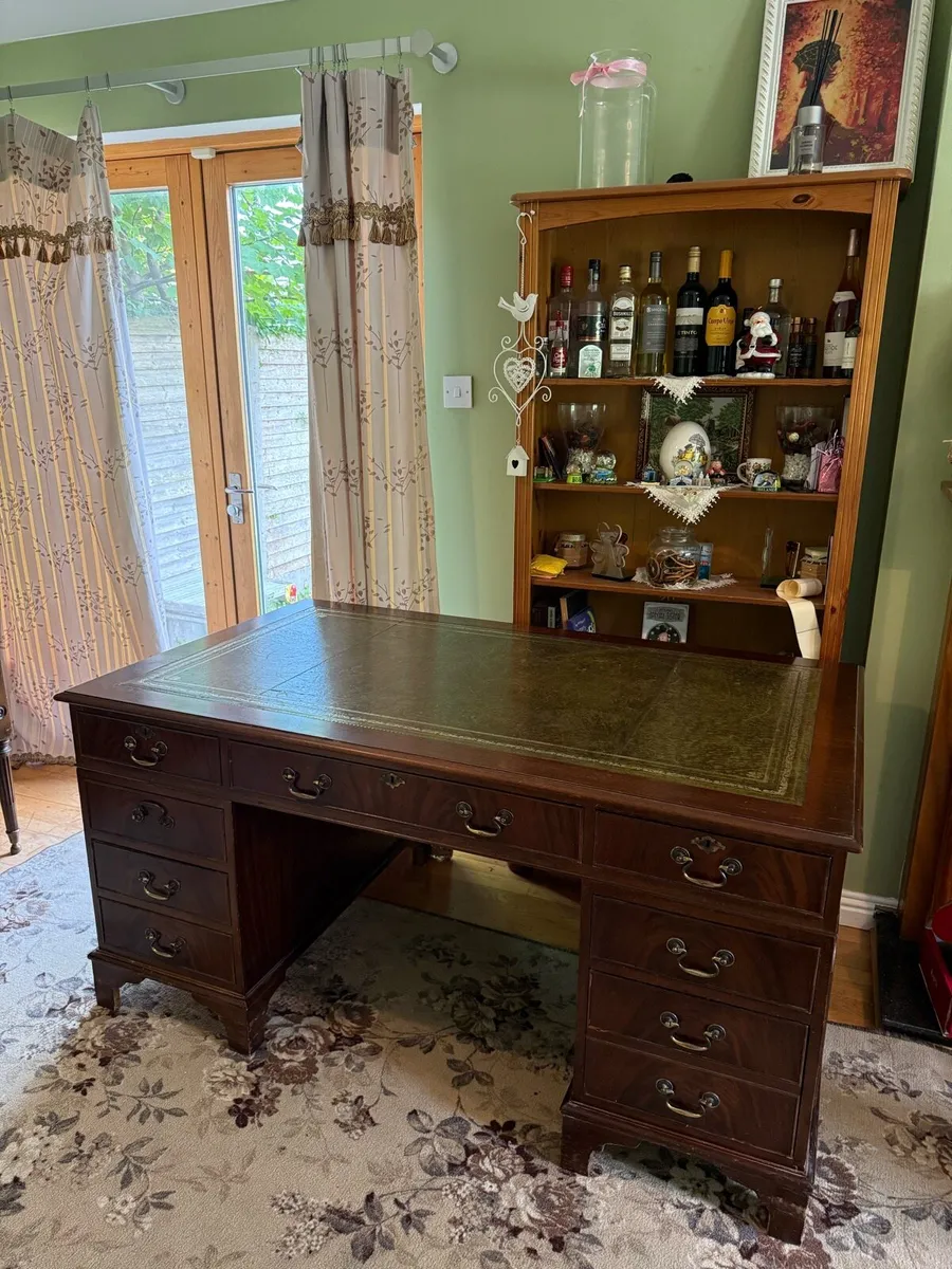 Large Vintage Mahogany Partners Writing Desk - Image 2