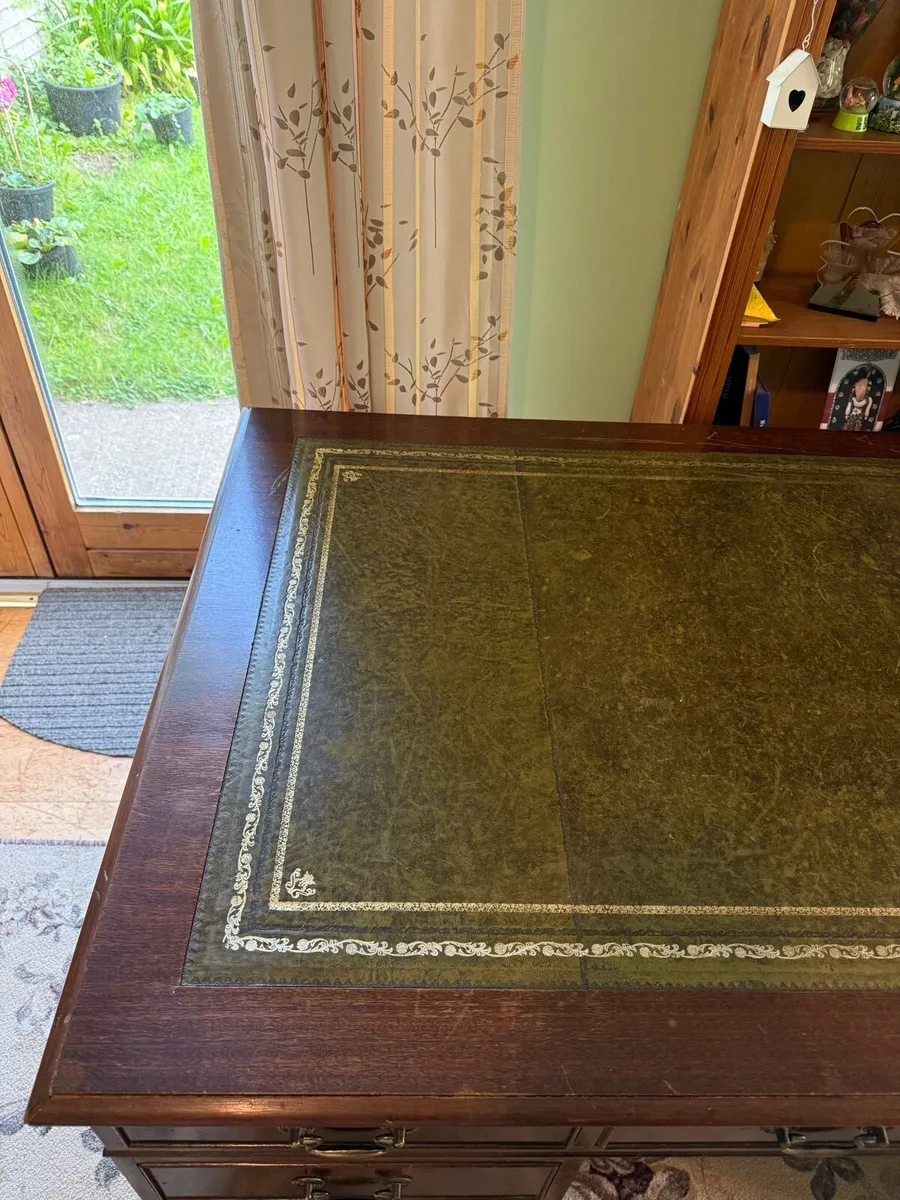 Large Vintage Mahogany Partners Writing Desk - Image 4