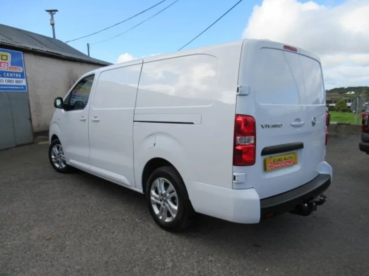 1.5 Turbo D 2900 Pro Panel Van 6dr Diesel Manual L - Image 2