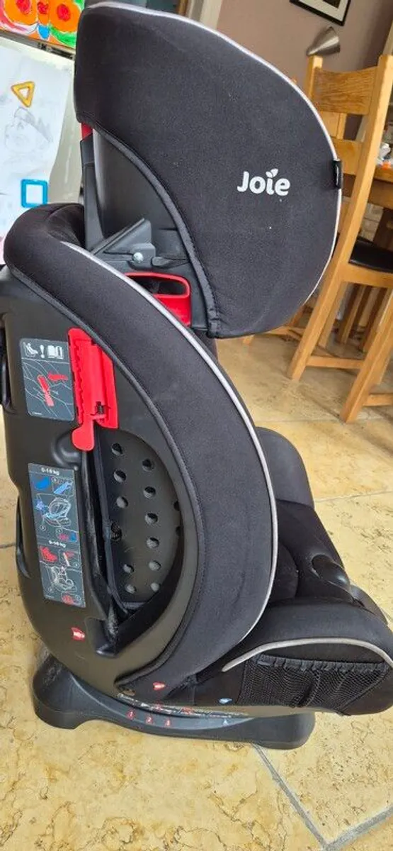 Joie car seat - Image 4