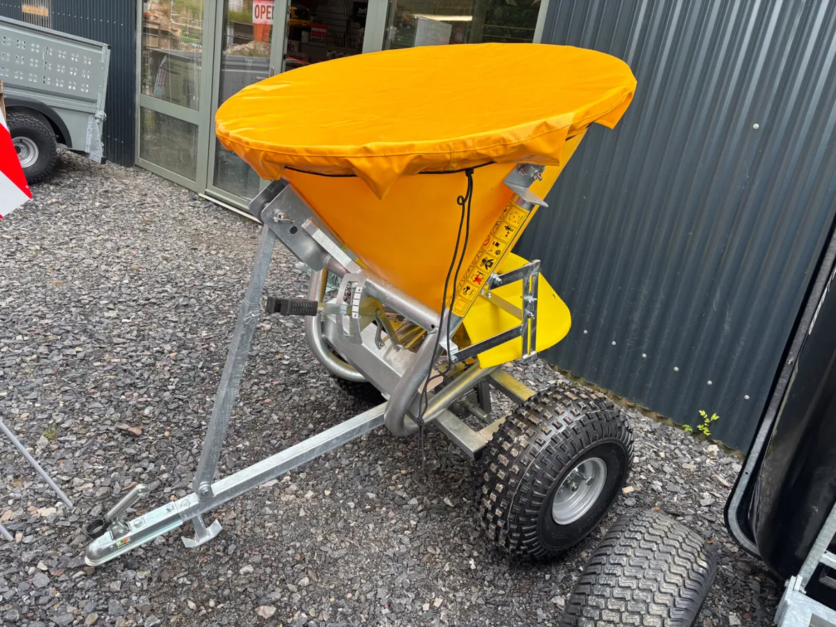 Fertiliser spreader - Image 3