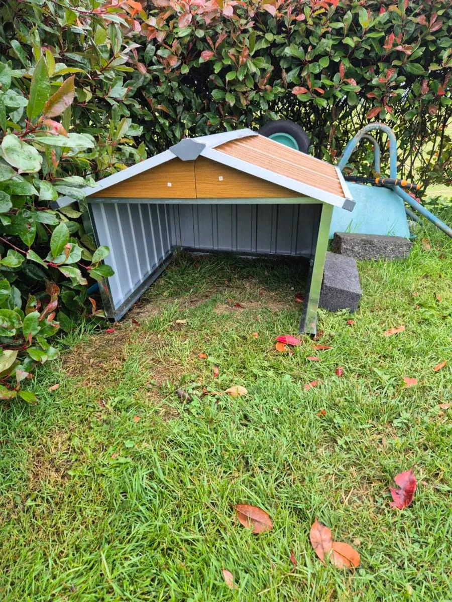 Robot Lawn Mower House - Image 3