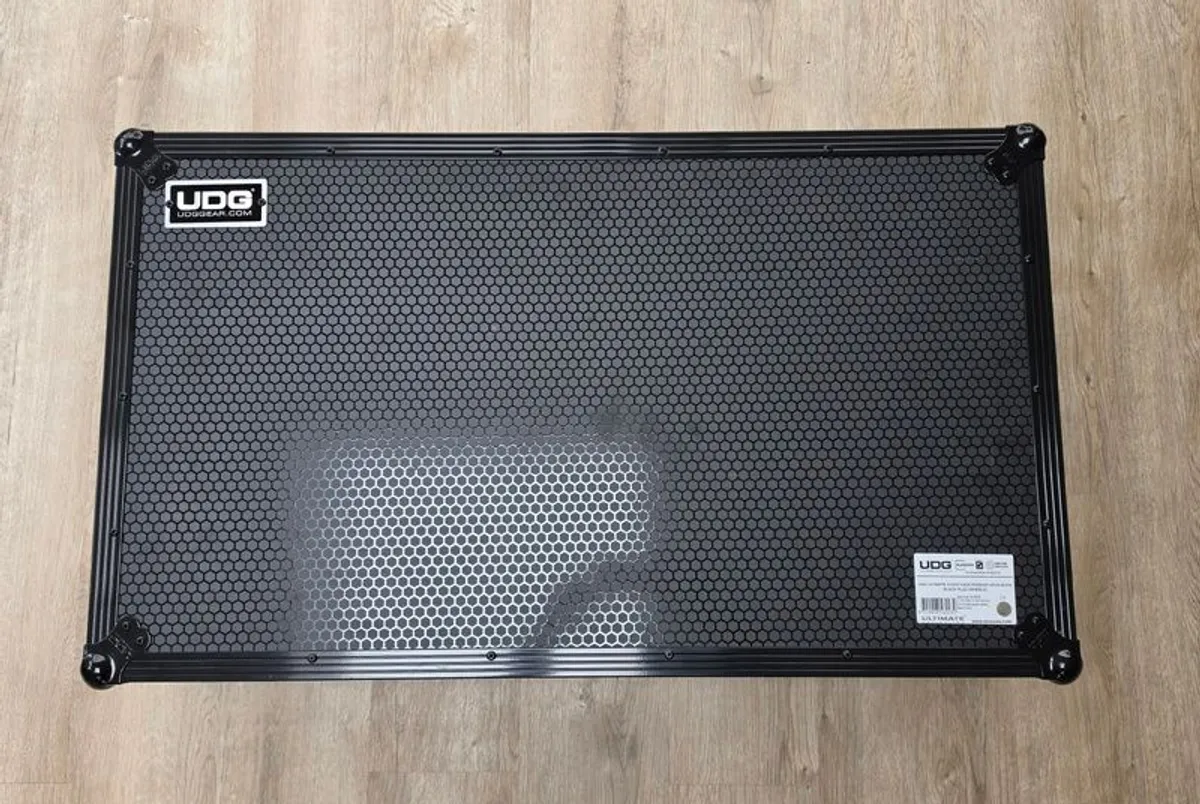DJ Controller Flight Case for Pioneer DJ OPUS-QUAD - UDG Ultimate - Black on Wheels - Image 1
