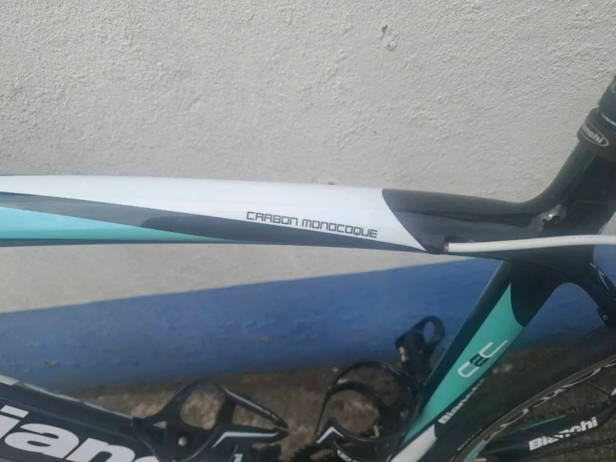 Bianchi Vertigo Road Bike for Sale - Image 3