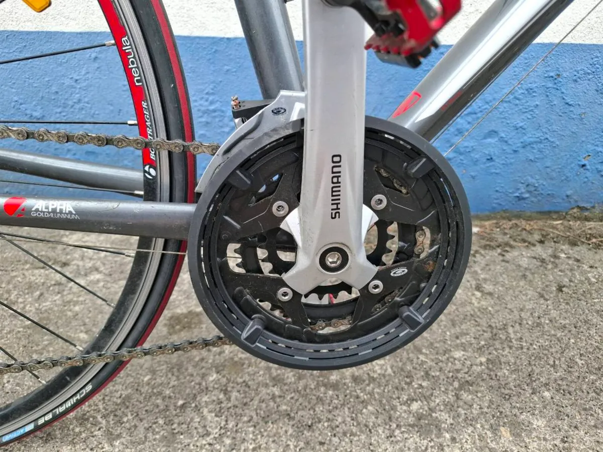Trek Hybrid road bike - Image 4