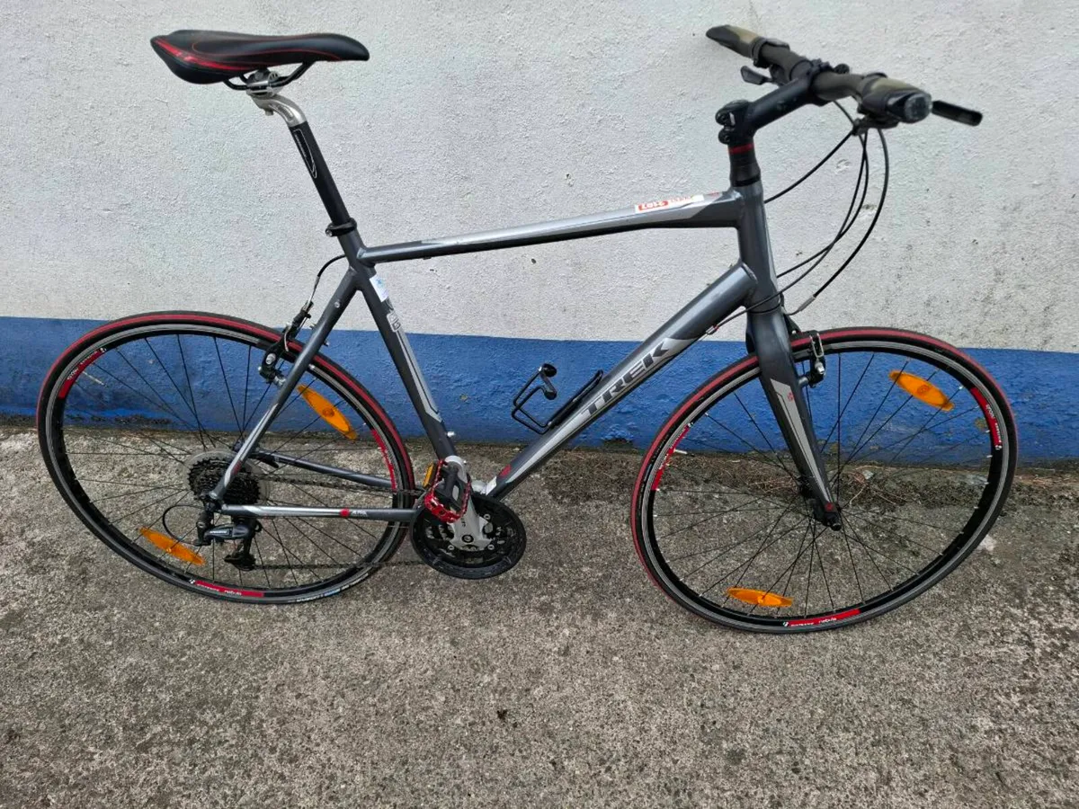 Trek Hybrid road bike - Image 2