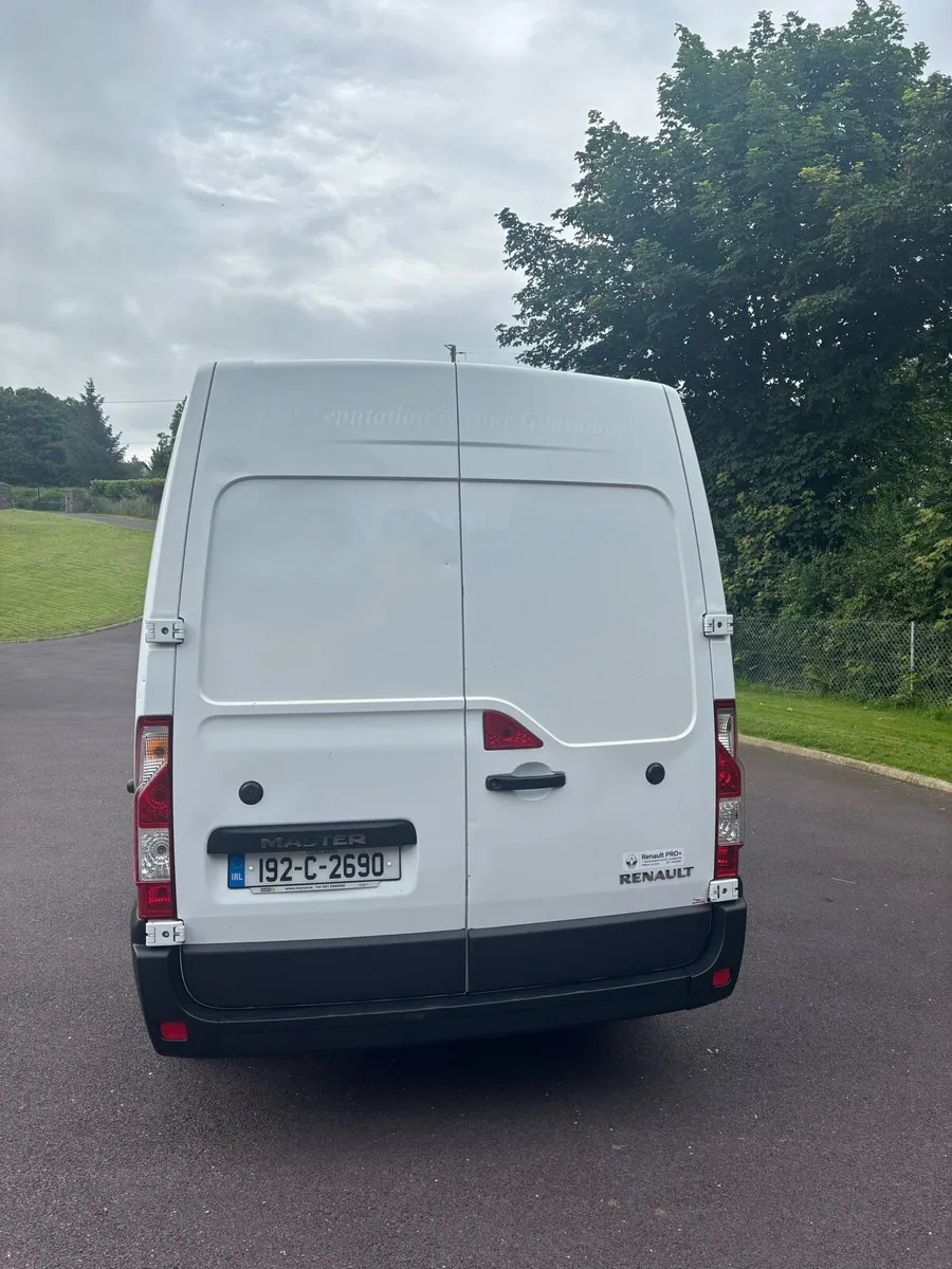 Renault master refrigerated van 2019 - Image 3