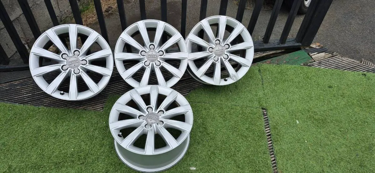 Alloys wheels 5 sets - Image 1