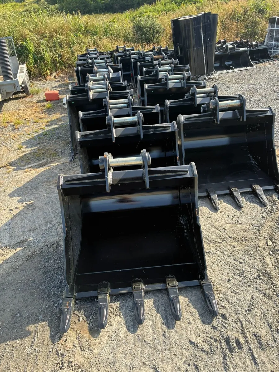 Selection of Digging and Grading Buckets for Sale - Image 2
