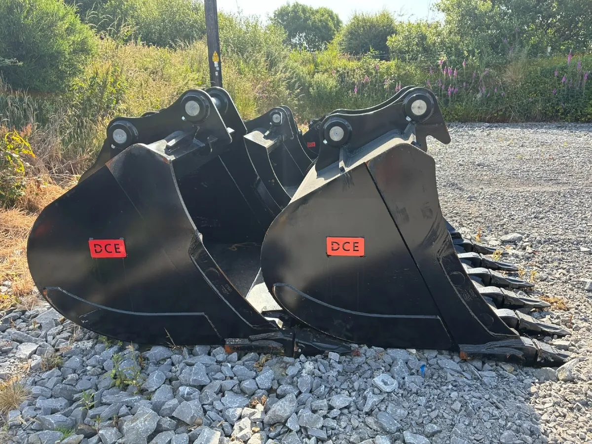 Selection of Digging and Grading Buckets for Sale - Image 4