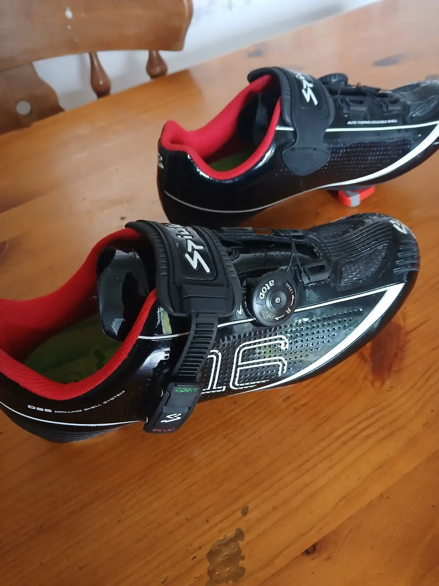 Cycling Helmet and Cycling Shoes - Image 2
