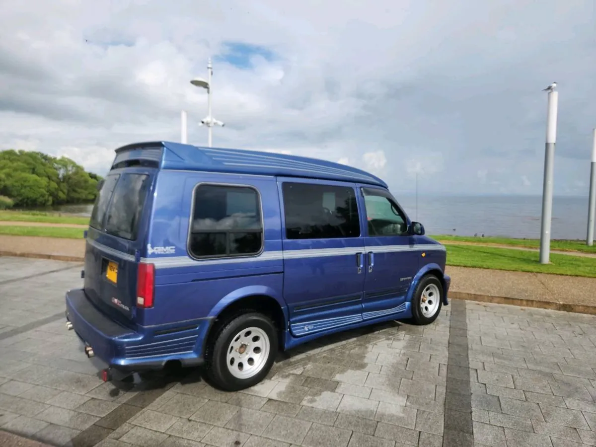 Chevrolet Astro Campervan - Image 3