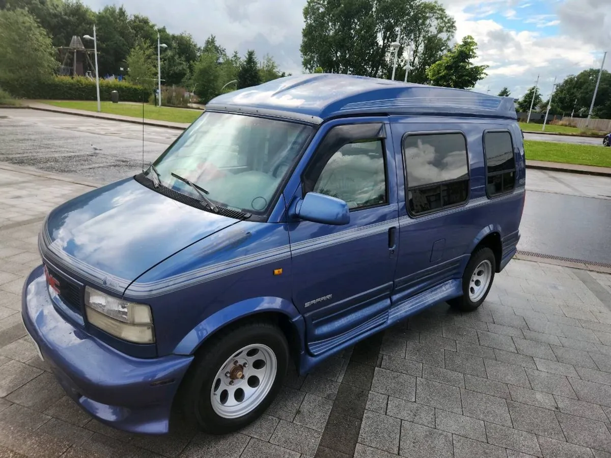 Chevrolet Astro Campervan - Image 1
