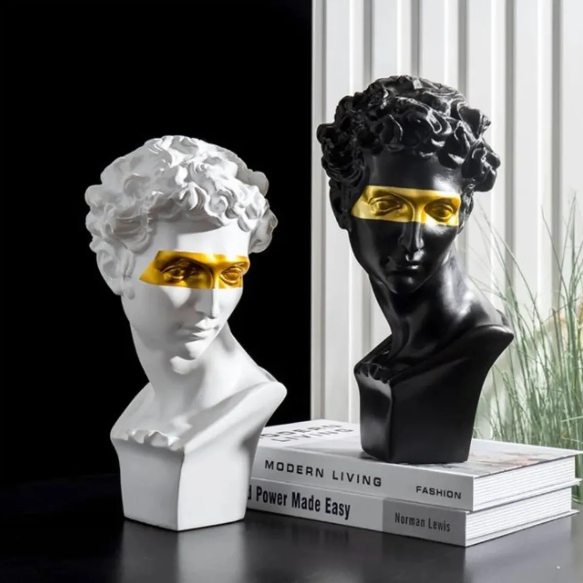 Watchful David Statues - Image 1