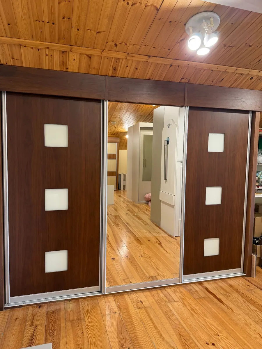 3 Door Sliding Wardrobe - Showroom Display -  €400 - Image 1