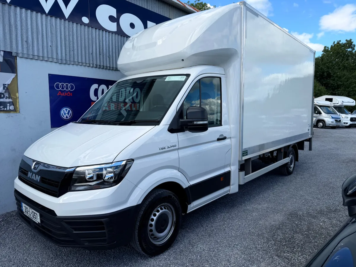2021 MAN TGE3.140 LUTON BOX AND TAIL LIFT - Image 1