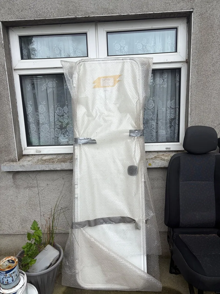 Campervan/caravan door - Image 3