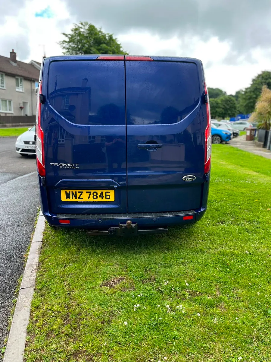 2017 ford transit custom ( low miles ) - Image 3