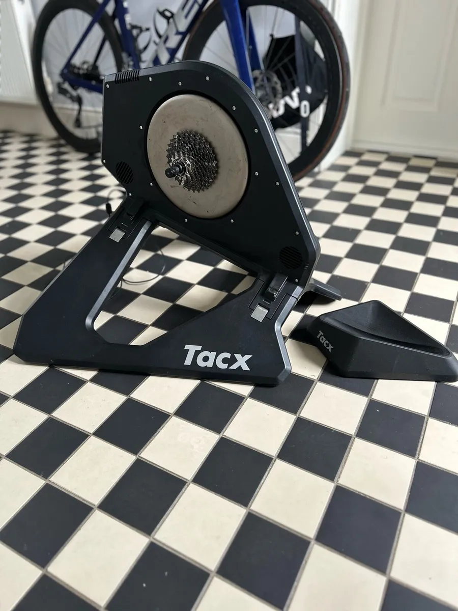 Garmin Tacx Turbo Trainer - Image 1