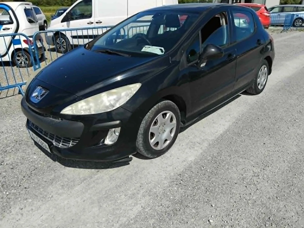 Peugeot 308 Starts and Drives - Image 1
