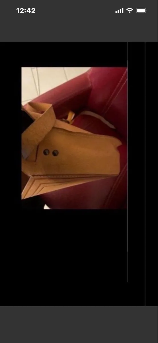 Leather Shoulder Bag - Image 4