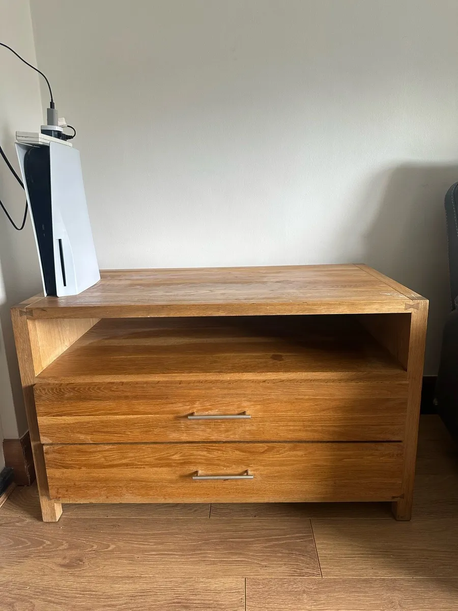 Solid Oak TV Unit - Image 1