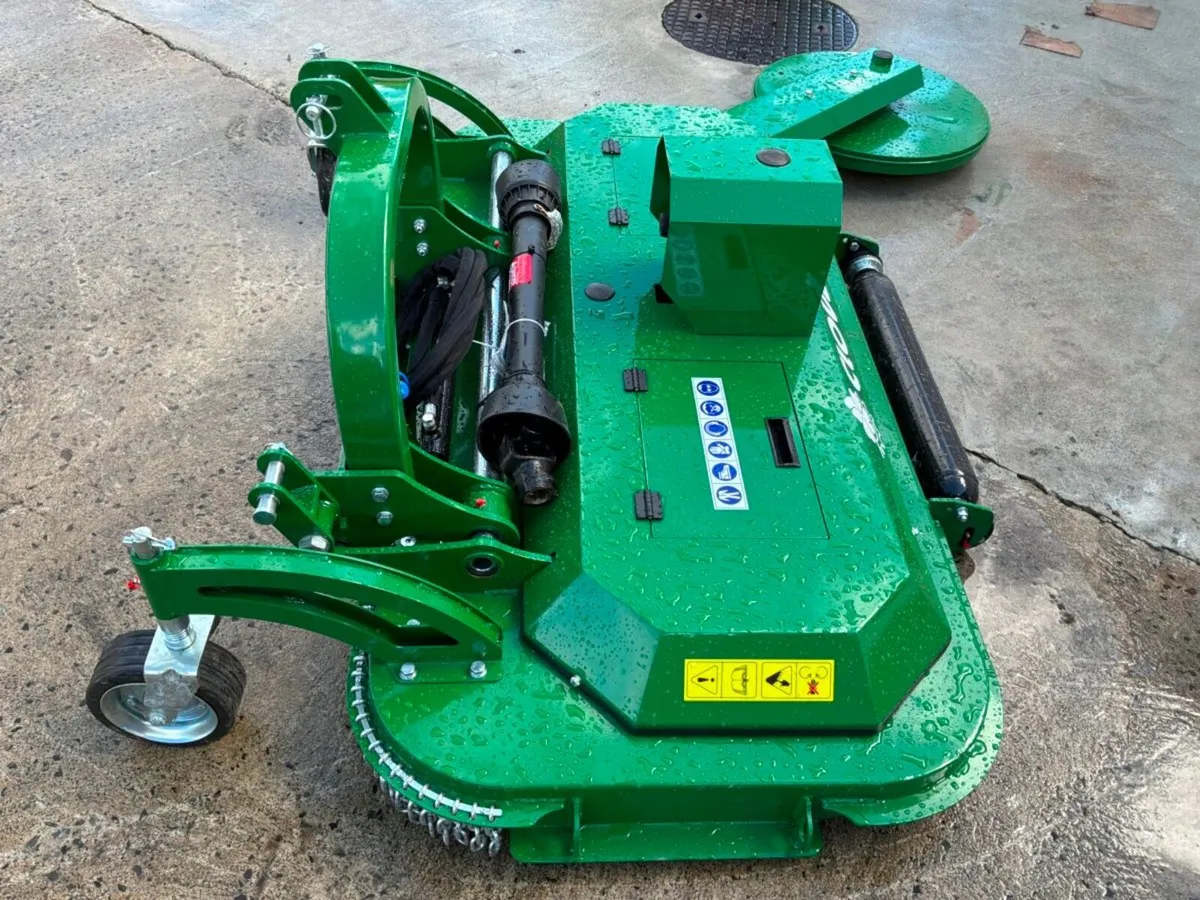 New / unused Clover Fmud180  grass topper.......58 - Image 4