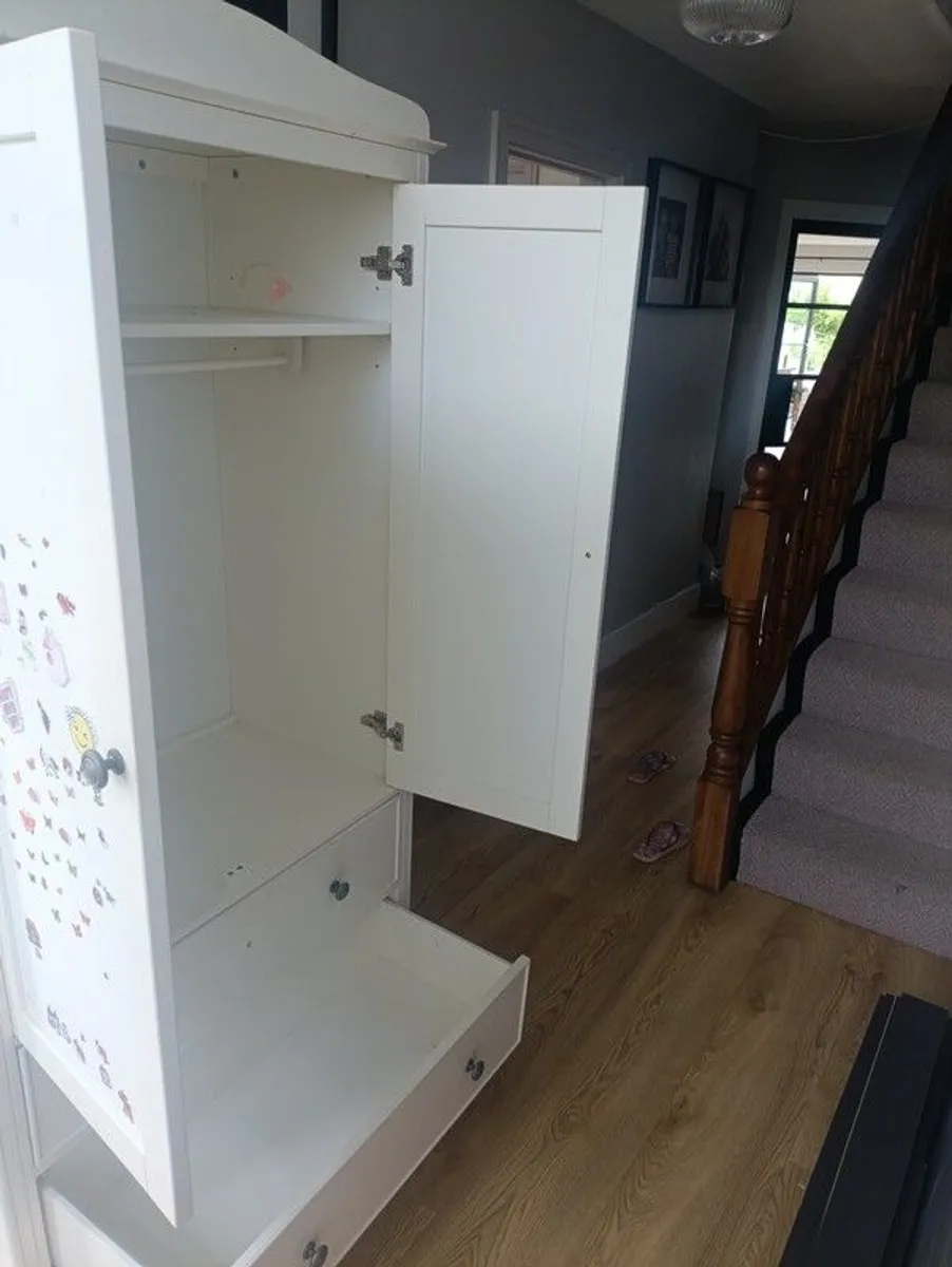 Children's wardrobe - Image 2