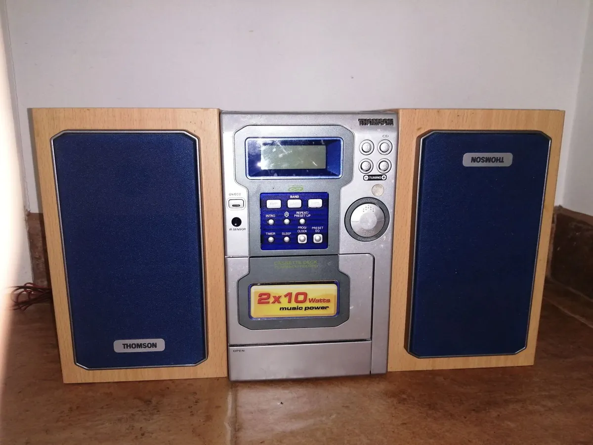 Thomson mini stereo system - Image 1