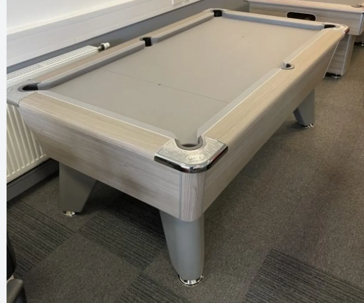 DPT pool table 7,4