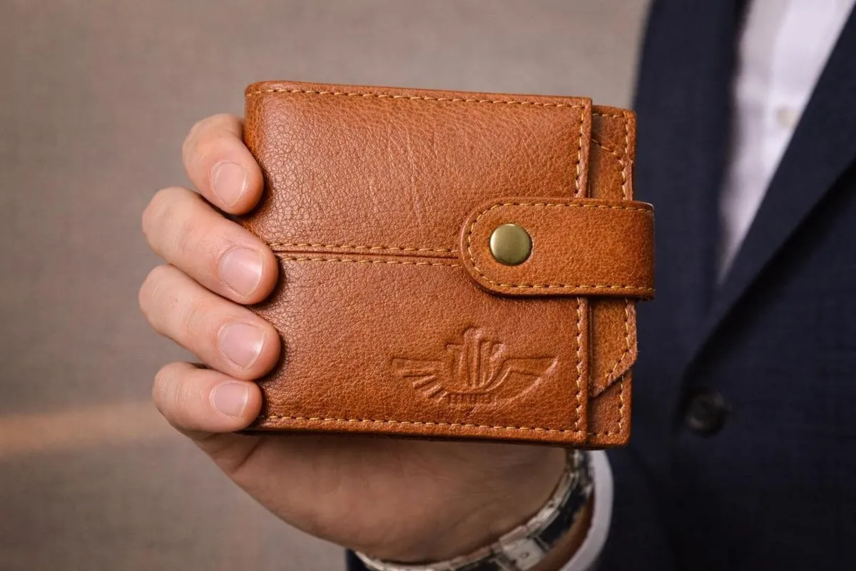 Genuine Leather RFID Wallet Pocket Card Holder - Image 2