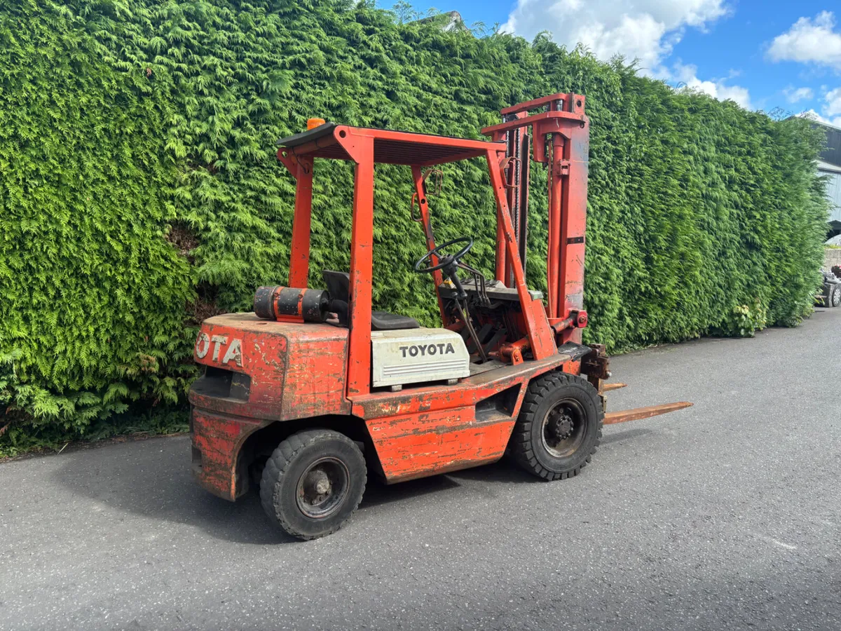 Toyota forklift 2.5 ton diesel - Image 3