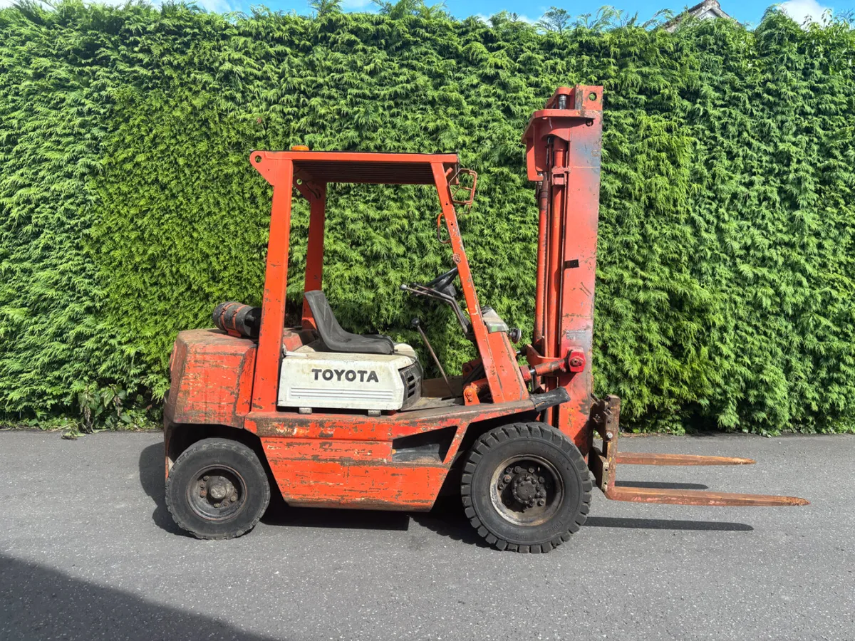 Toyota forklift 2.5 ton diesel - Image 4